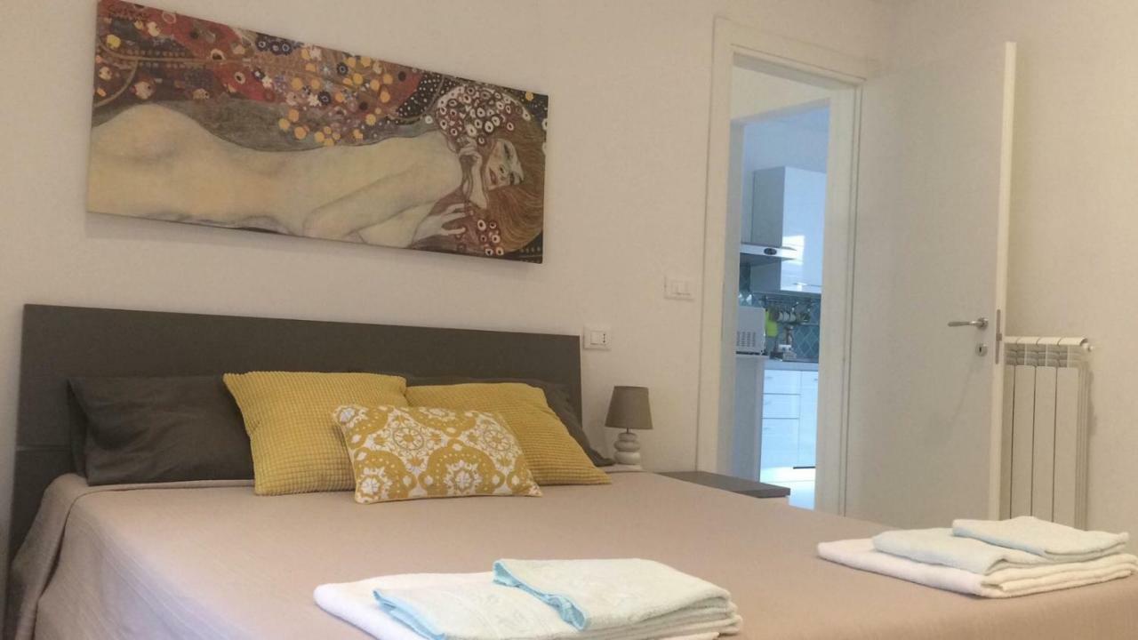Smeralda House Viareggio Exterior foto